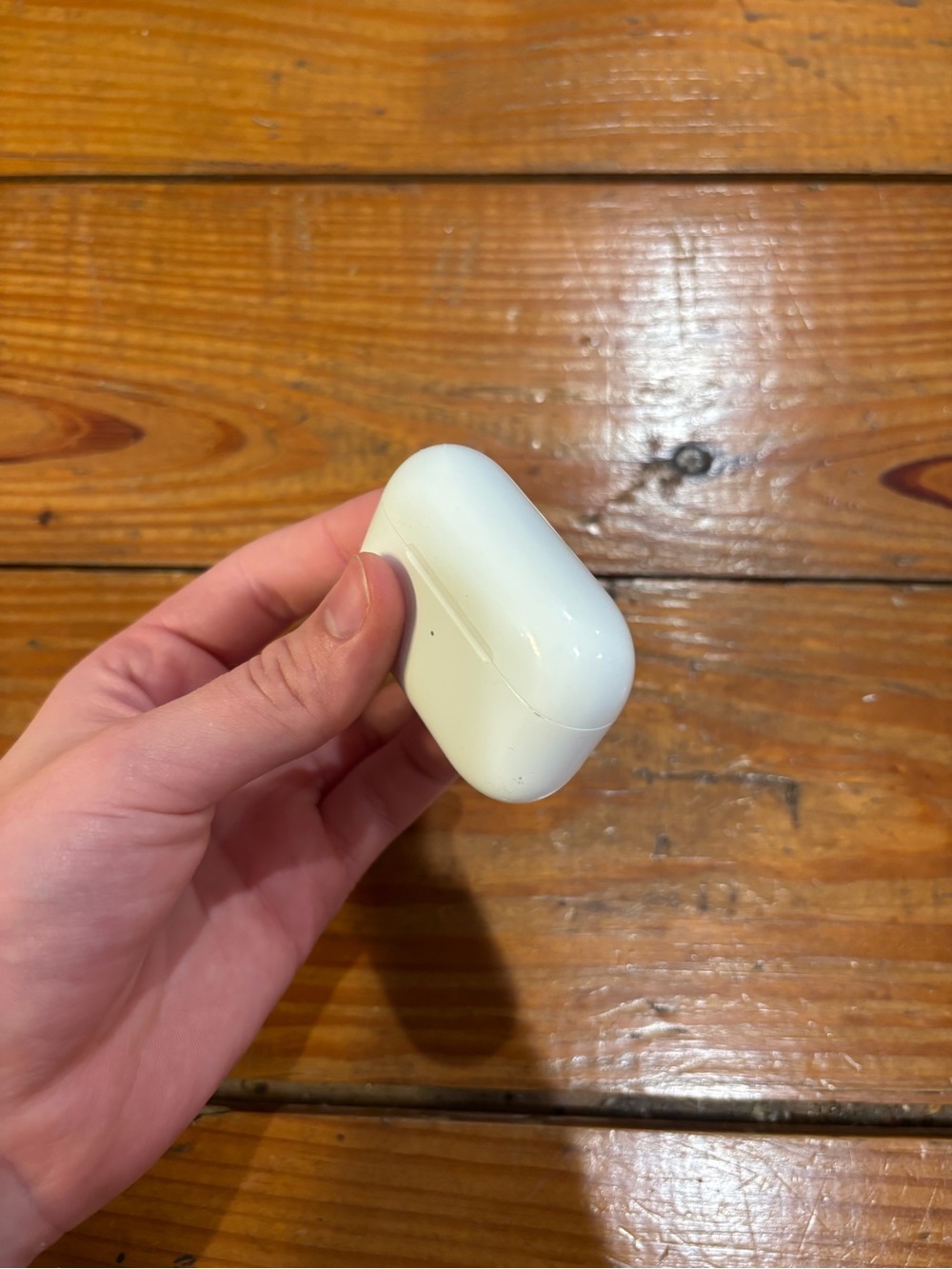 (18) AIRPODS PRO - Picture 7 of 9